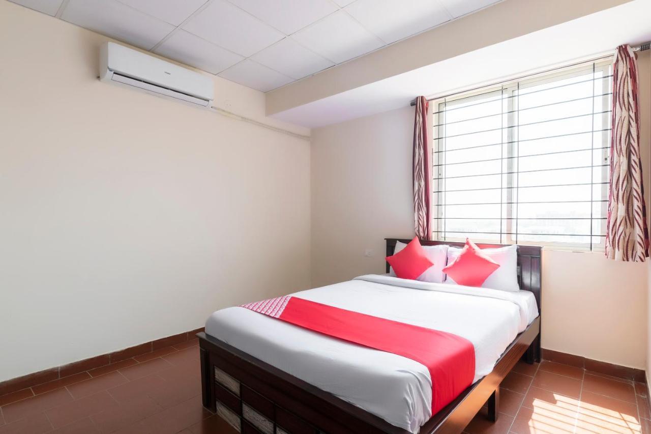 Hotel Oyo 49073 Whitefield Comforts à Bangalore Chambre photo